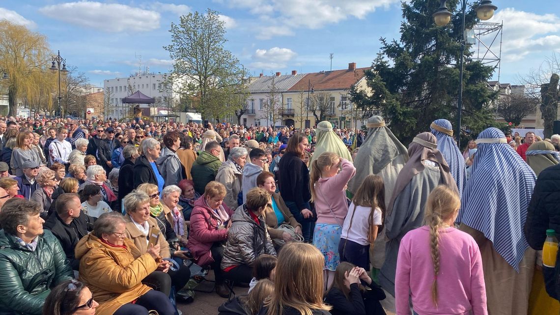 Utrudnienia w komunikacji podczas Misterium Męki Pańskiej w Górze Kalwarii