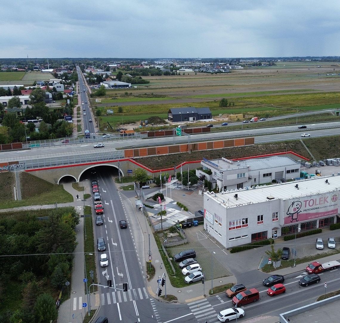 Uwaga kierowcy! Rusza budowa sygnalizacji świetlnej na ulicy Słonecznej w Lesznowoli Uwaga kierowcy! Rusza budowa sygnalizacji świetlnej na ulicy Słonecznej w Lesznowoli