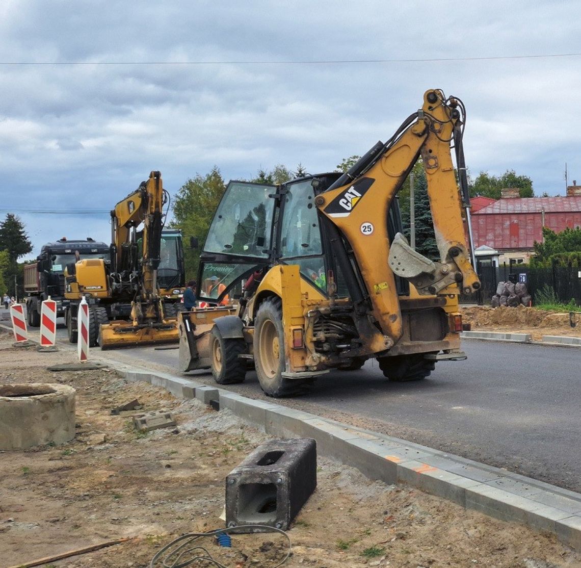 Uwaga kierowcy! Utrudnienia na DW721 – rusza układanie nowej nawierzchni