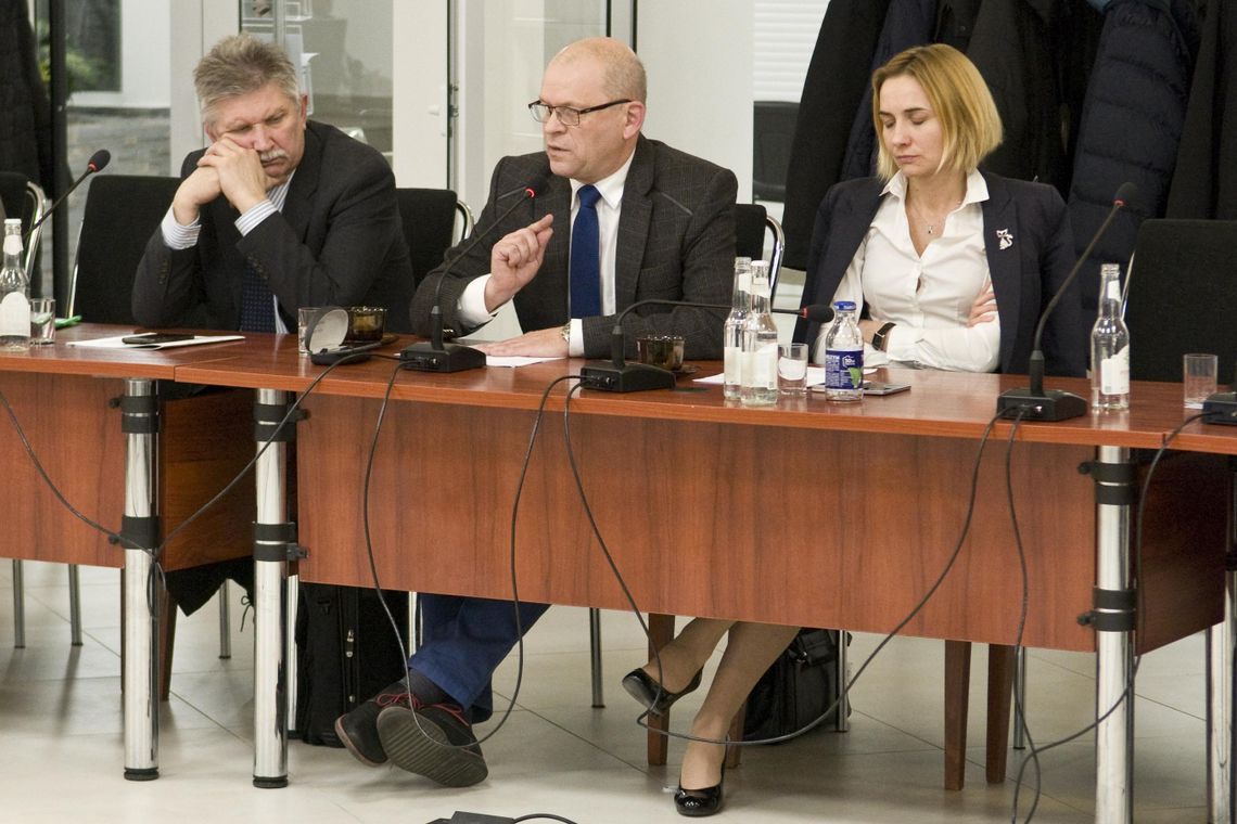 W imię zasad