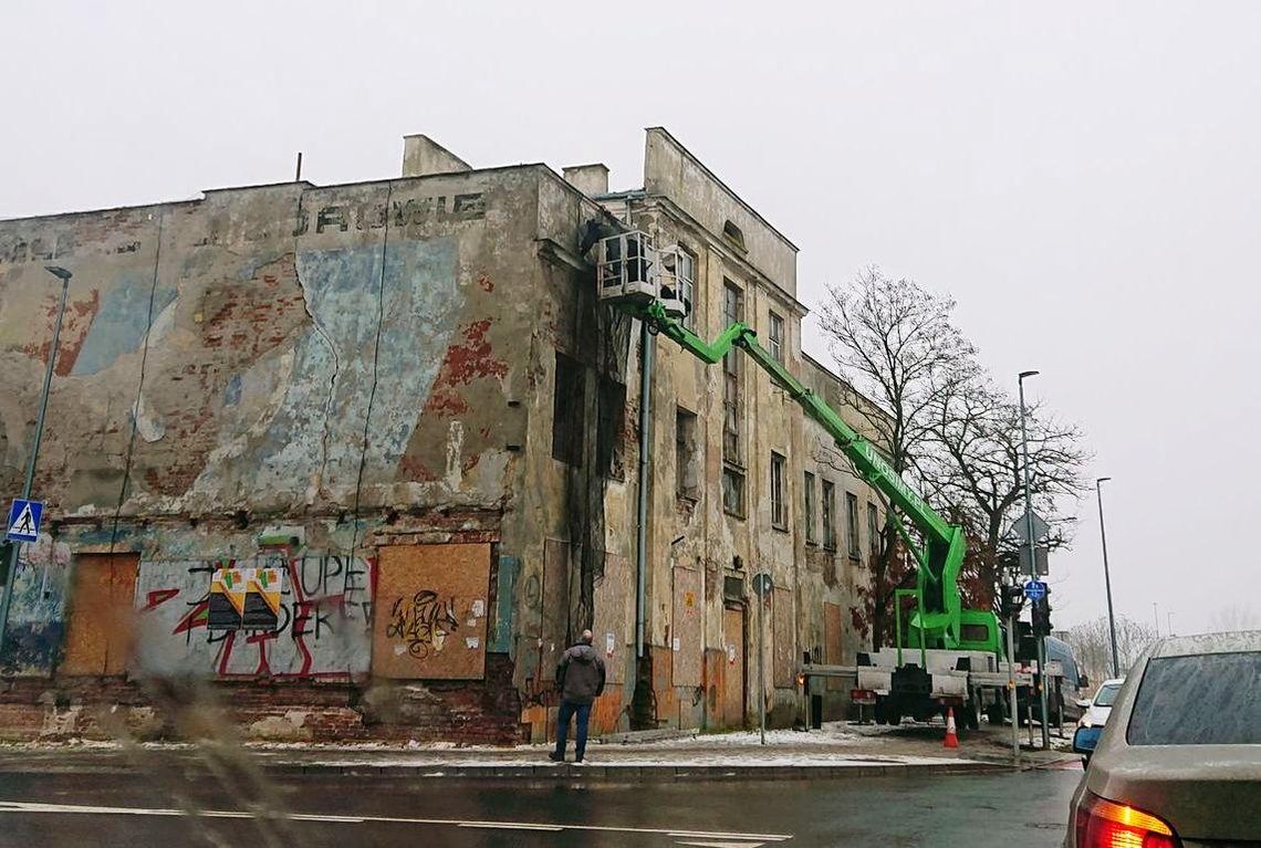 Zabezpieczają Starą Mleczarnię