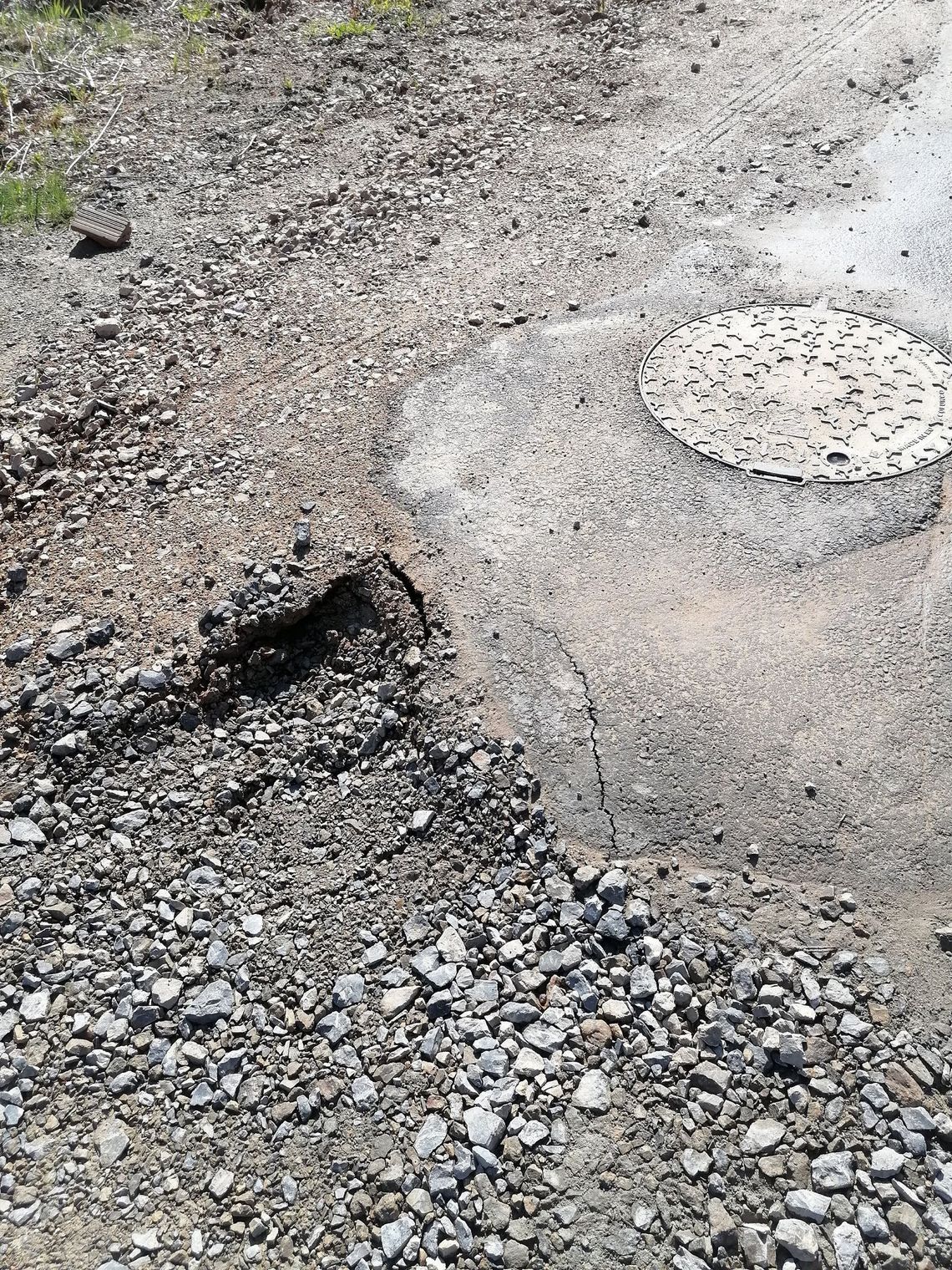 Zapadający się asfalt – do ilu razy sztuka?