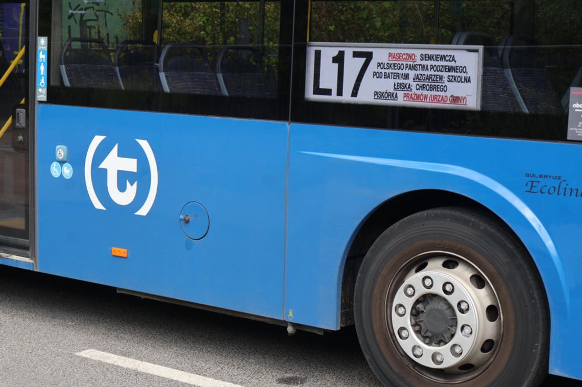 Zmiany na trasie linii L17 w Pęcherach. Przystanki PĘCHERY 51 i 52 znikną