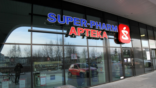 Super-Pharm N-Park Stara Iwiczna