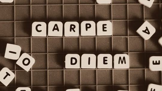 TEATR FUGA. STOWARZYSZENIE UMARŁYCH POETÓW