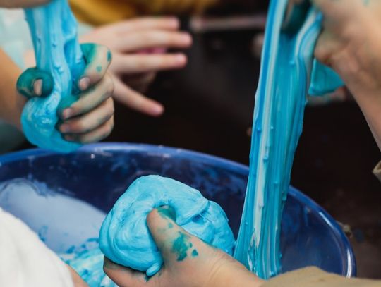 INSPIRATORIUM. FABRYKA GLUTKÓW. Warsztaty dla dzieci