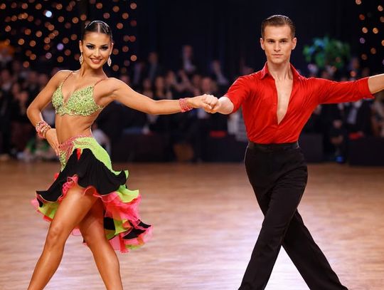 W RYTMIE CHA-CHA. WIECZÓR TANECZNY