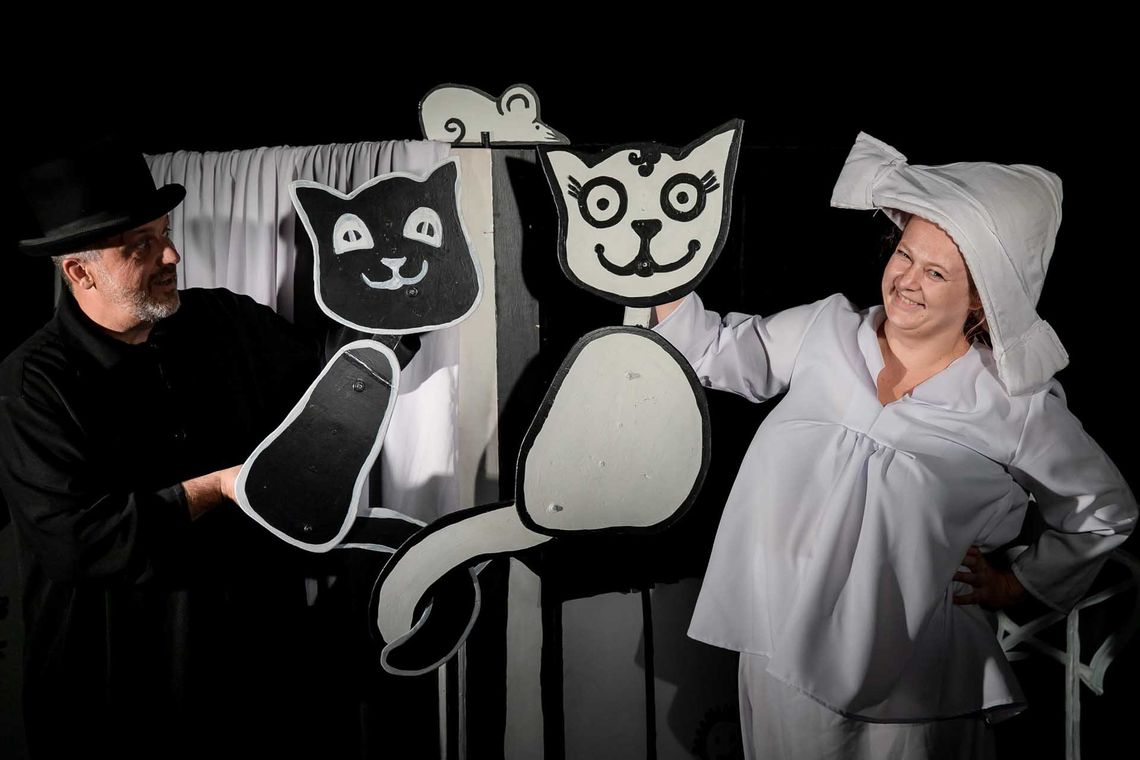 TEATR POD ORZEŁKIEM – CZARNE I BIAŁE. SPEKTAKL DLA DZIECI