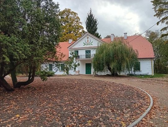 Remont Dworu Ryxów na finiszu - [GALERIA ZDJĘĆ]