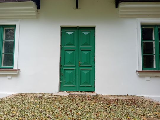 Budynek z 1820 roku, poddawany obecnie gruntownej modernizacji, ma odzyskać dawny blask. Budynek z 1820 roku, poddawany obecnie gruntownej modernizacji, ma odzyskać dawny blask.