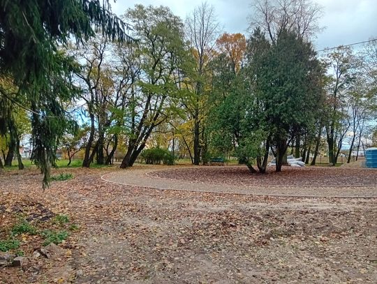 Budynek z 1820 roku, poddawany obecnie gruntownej modernizacji, ma odzyskać dawny blask. Budynek z 1820 roku, poddawany obecnie gruntownej modernizacji, ma odzyskać dawny blask.