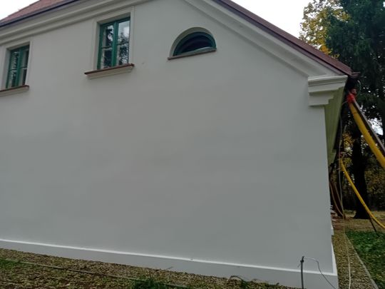 Budynek z 1820 roku, poddawany obecnie gruntownej modernizacji, ma odzyskać dawny blask.