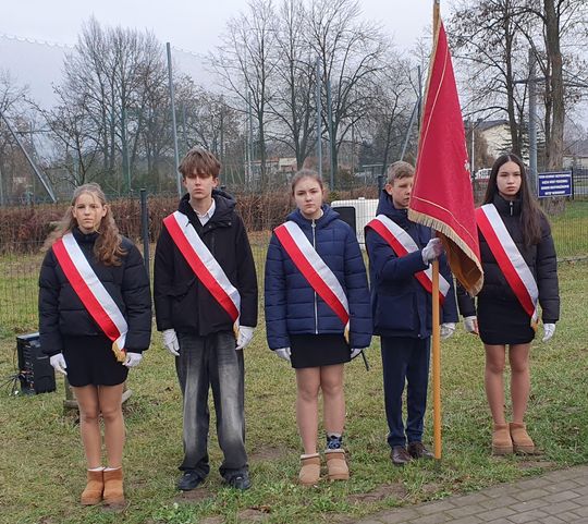 Pomnik Marii Świątkiewicz odsłonięty w Mrokowie - 11.jpg