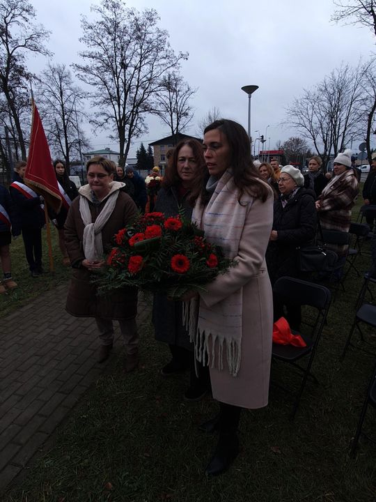 Pomnik Marii Świątkiewicz odsłonięty w Mrokowie - 14.jpg