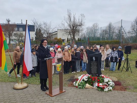 Pomnik Marii Świątkiewicz odsłonięty w Mrokowie - 24.jpg