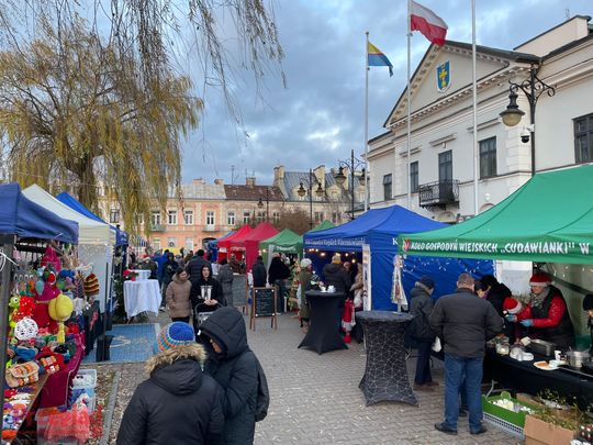 Jarmark Bożonarodzeniowy Góra Kalwaria 2025 - 2.jpg