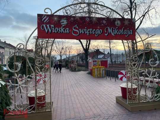 Jarmark Bożonarodzeniowy Góra Kalwaria 2025 - 7.jpg