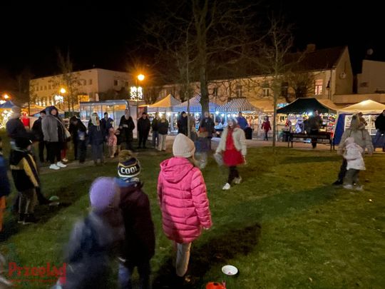 Jarmark Bożonarodzeniowy Góra Kalwaria 2025 - 23.jpg