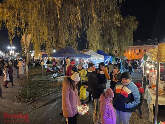 Jarmark Bożonarodzeniowy Góra Kalwaria 2025 - 42.jpg