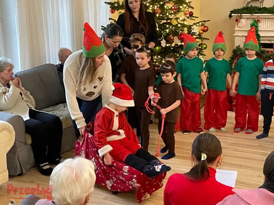 Jasełka w Domu Seniora Piano14.jpg