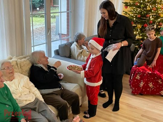 Jasełka w Domu Seniora Piano20.jpg