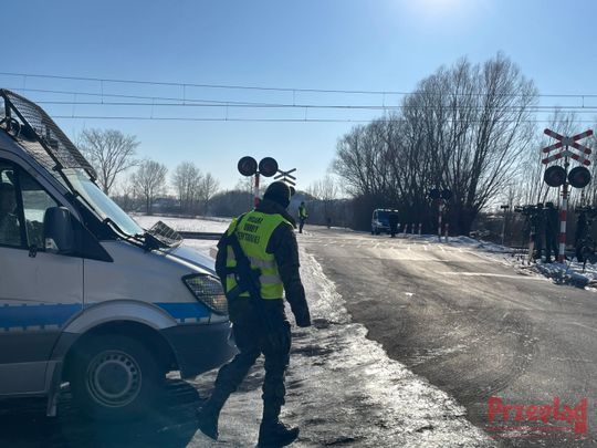 Osiem wagonów wykolejonych Jaroszowa Wola Piaseczno - 15.jpg