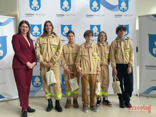 Przekazanie wozu OSP Prace Małe - 14.jpg