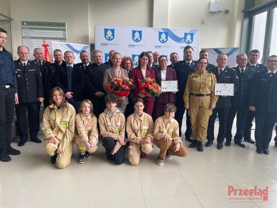 Przekazanie wozu OSP Prace Małe - 26.jpg