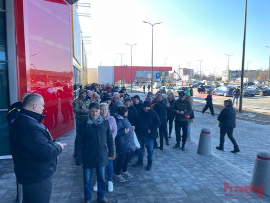 Otwarcie salonu Agata w Mysiadle - 9.jpg