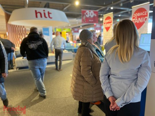 Otwarcie salonu Agata w Mysiadle - 24.jpg