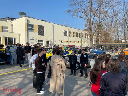 Powiatowe Dni Kariery Zawodowej -  4.jpg