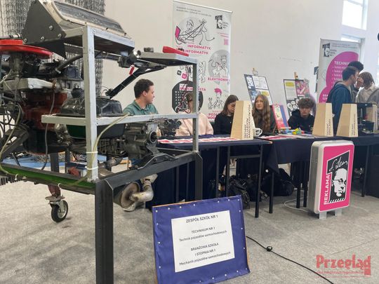 Powiatowe Dni Kariery Zawodowej -  32.jpg