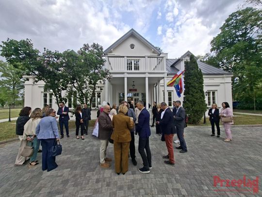 Otwarcie dworku w Lesznowoli -  - 1.jpg