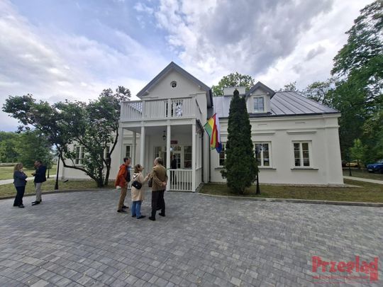 Otwarcie dworku w Lesznowoli -  - 18.jpg