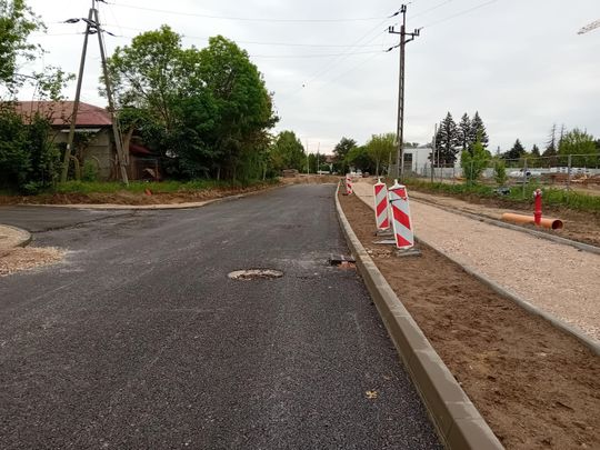 Ul. Żeromskiego. Tak zmienia się okolica basenu w Piasecznie