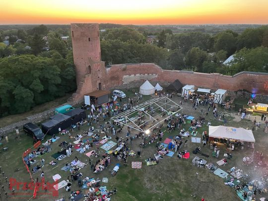 Noc Spadających Gwiazd na Zamku w Czersku 2026 - 16.jpg