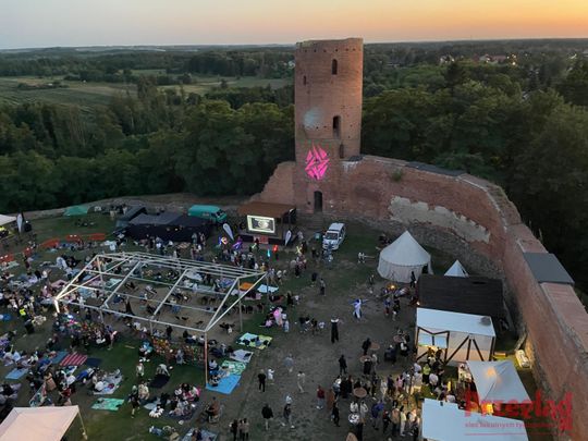 Noc Spadających Gwiazd na Zamku w Czersku 2026 - 26.jpg