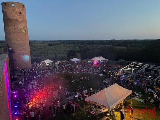 Noc Spadających Gwiazd na Zamku w Czersku 2026 - 31.jpg