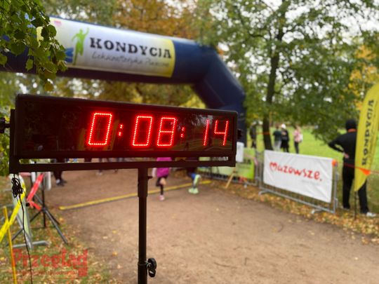 15 Bieg Złotych Liści w Piasecznie - 21.jpg