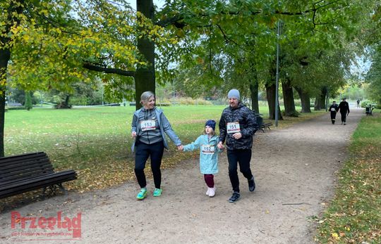 15 Bieg Złotych Liści w Piasecznie - 22.jpg